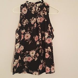 Floral tank with key hole back 《 size M